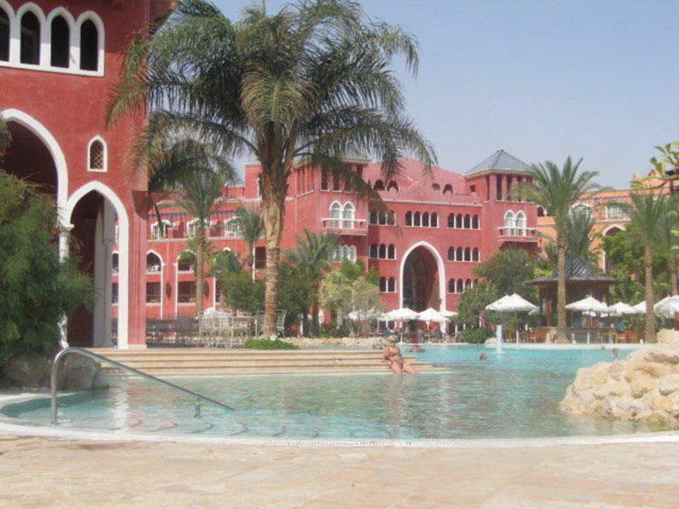 Der "kleinere" Pool   The Grand Resort