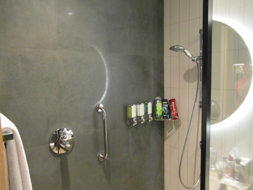 Zimmer Hampton by Hilton Marjan Island