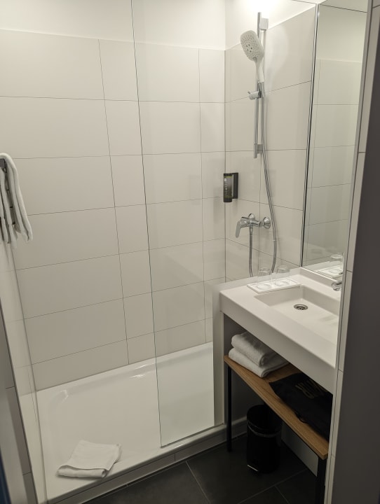 Zimmer LOGINN Hotel Leipzig by ACHAT