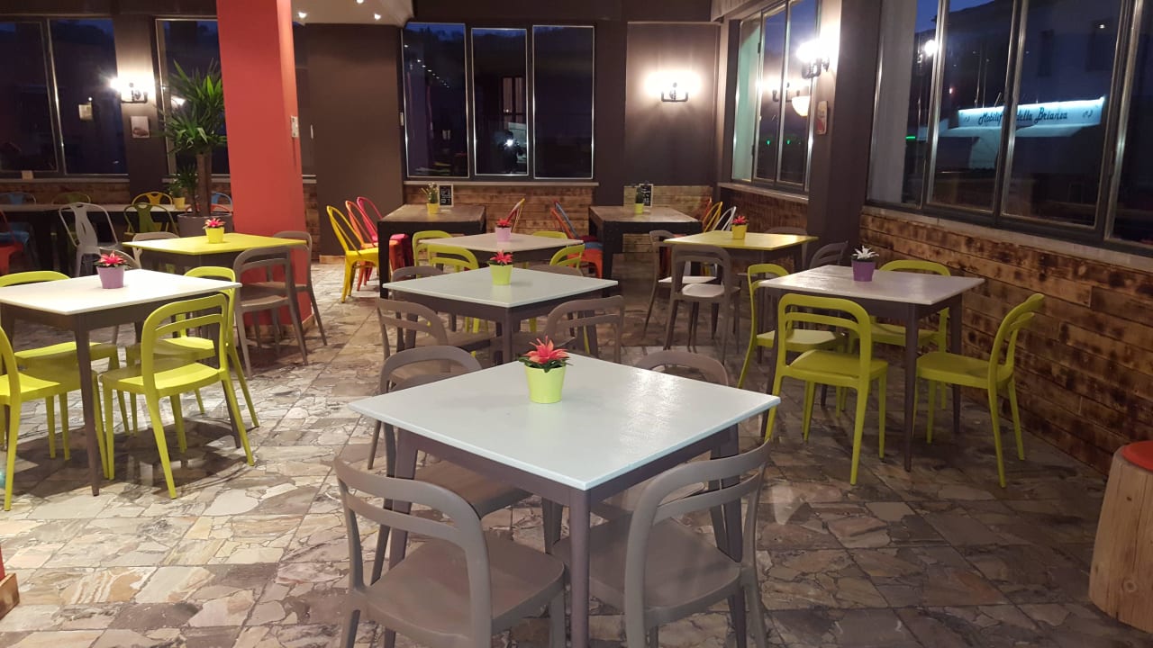 Salone Lake Garda Hostel