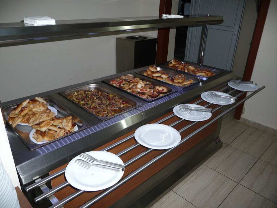 Buffet am Abend Tur&Tel Hotel