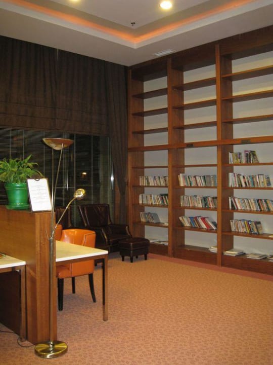 Bibliothek Voyage Belek Golf & Spa
