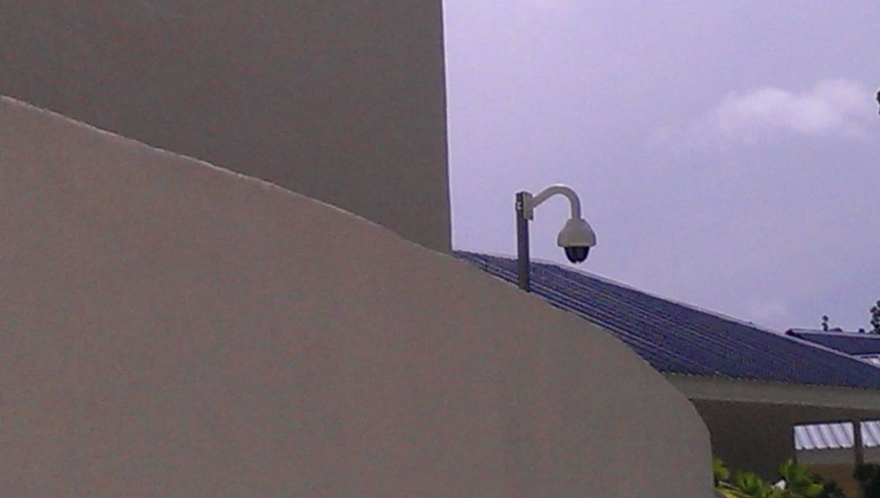 Kamera Centara Ras Fushi Resort & Spa Maldives