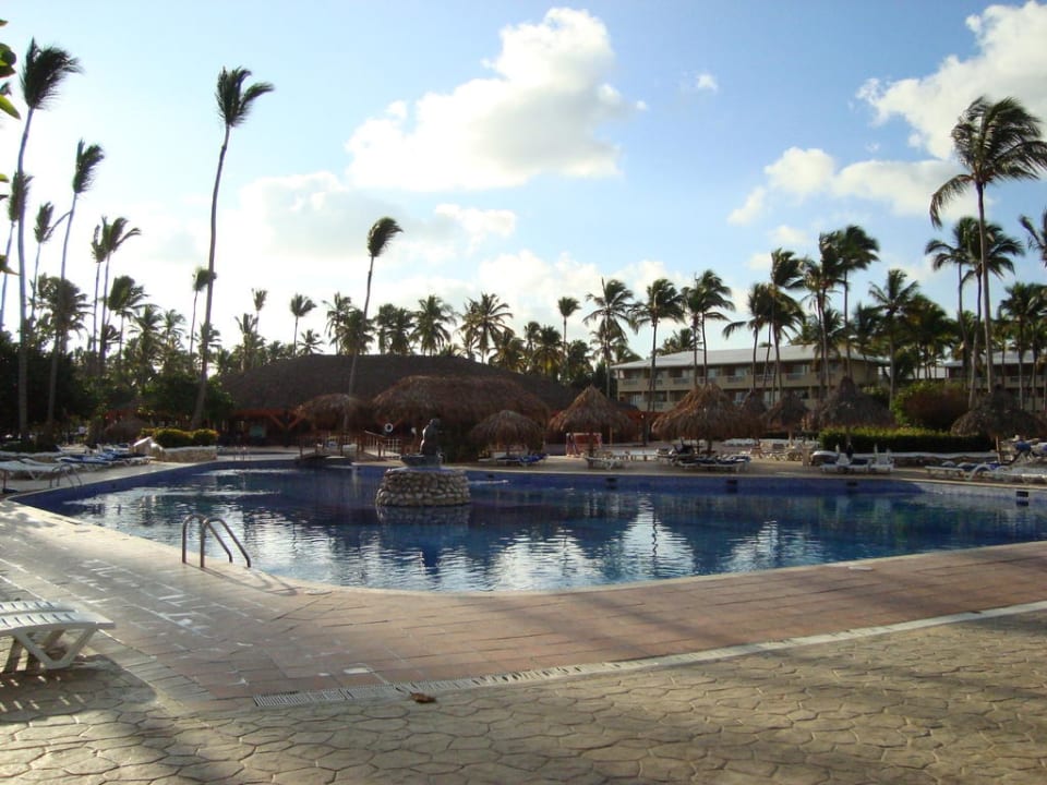 Pool Grand Sirenis Punta Cana Resort & Aquagames