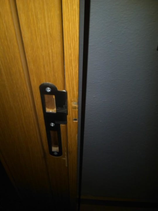 Einbruchspuren NH Barcelona Barri Gòtic