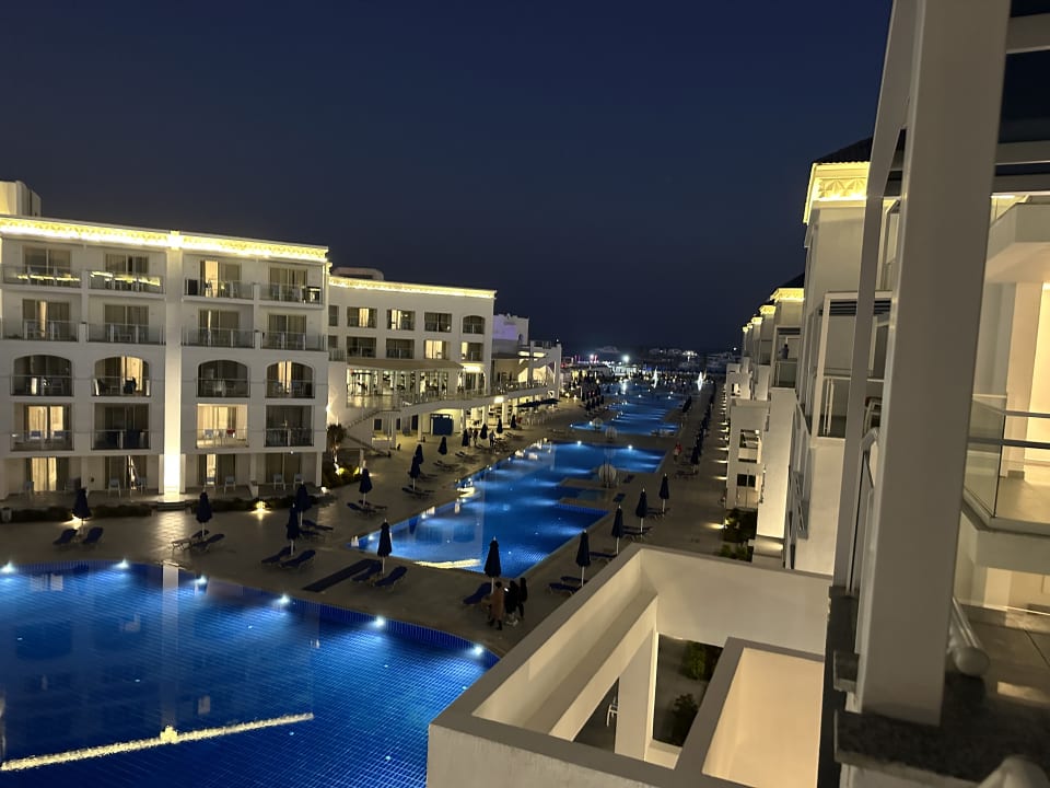 Außenansicht Pickalbatros Blu Spa Resort