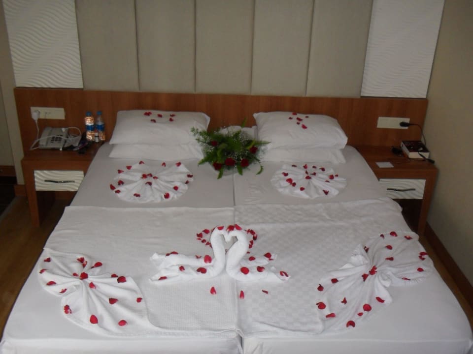 Geburtstagsdekoration Tac Premier Hotel & Spa