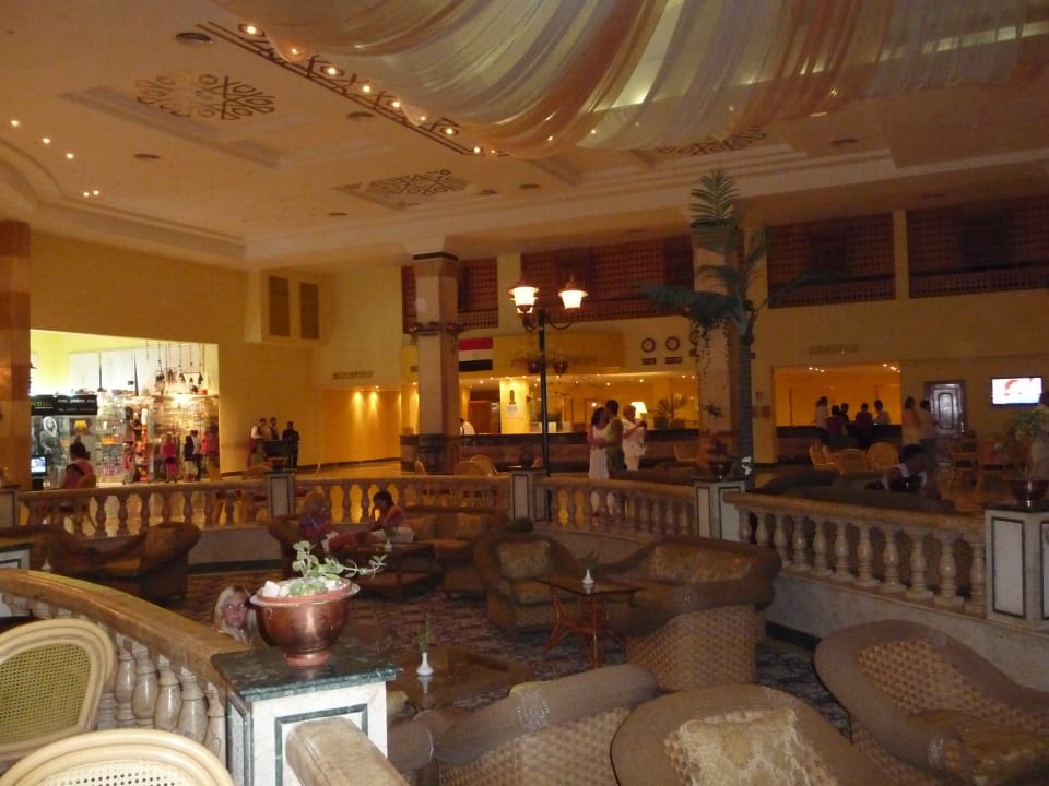 Piękne Lobby Ali Baba Palace Hotel