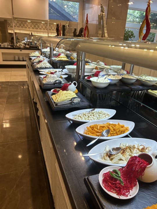 Gastro Well Palace Side