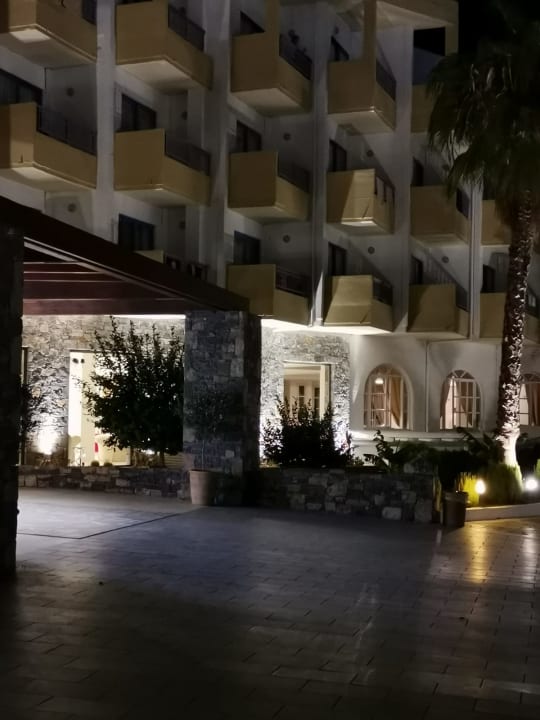 Außenansicht Hotel Aphrodite Beach Club