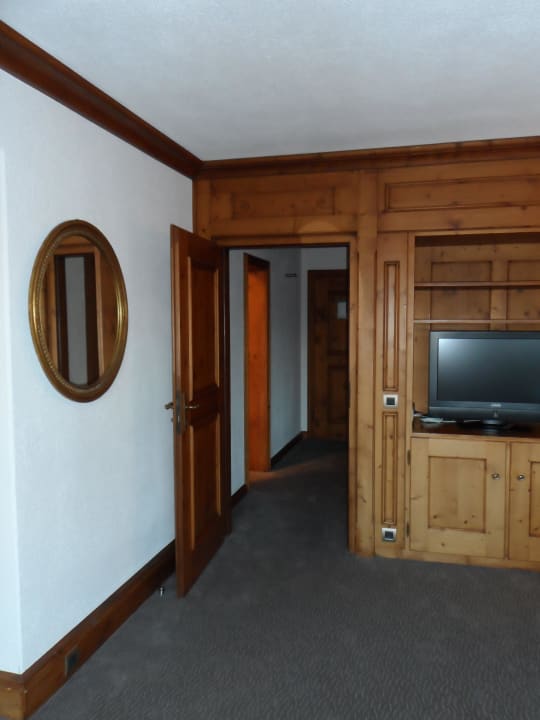 Flur Parkhotel Oberstaufen