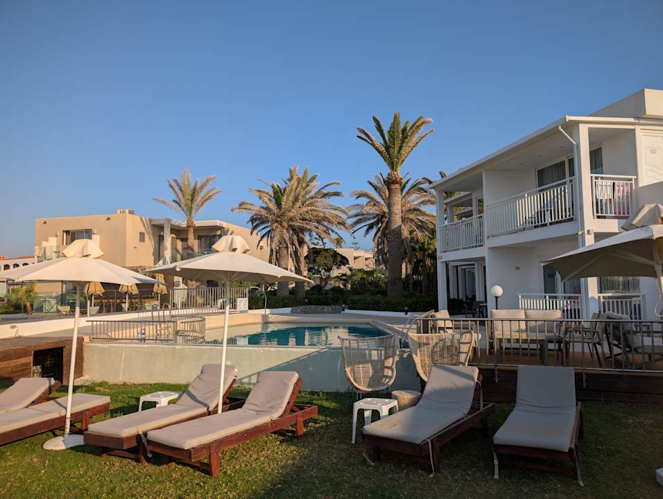 Pool HARPIN Happy Days Beach Hotel