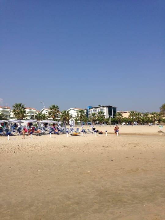 Strand Hotel Ambassador