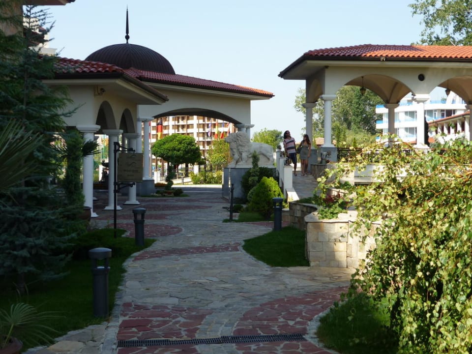 Gartenanlage Helena Sands