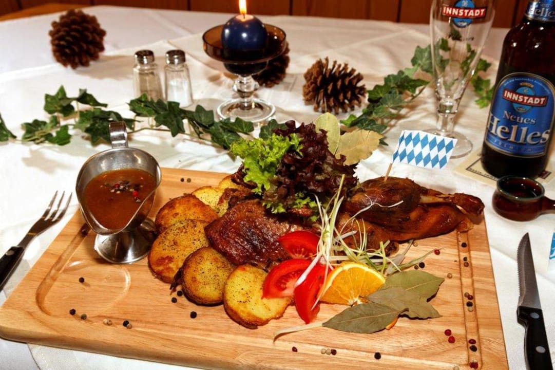 Ansichten Hotel Bayerischer Hof