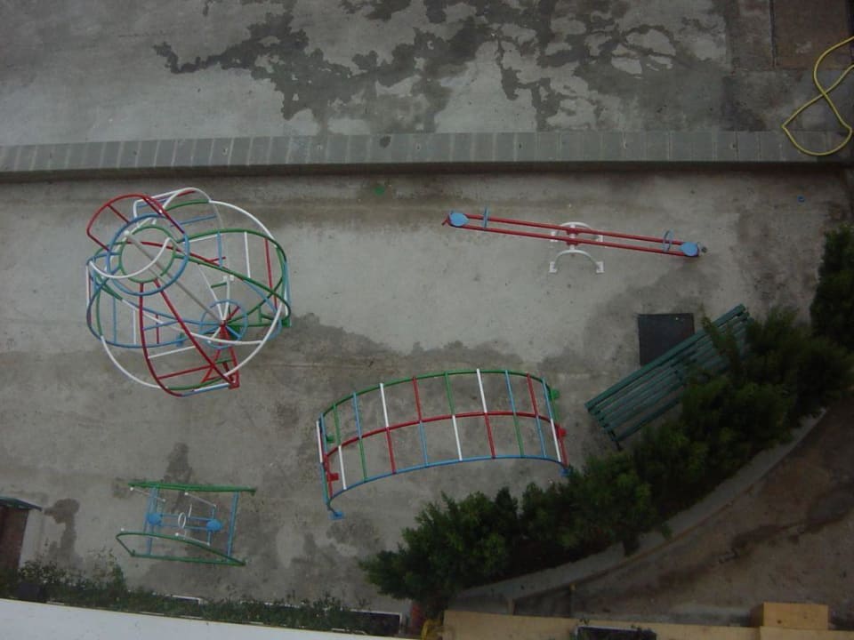 Spielplatz von oben Hotel Cartago Nova by ALEGRIA