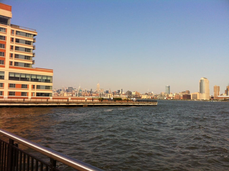 Hotel & Blick nach Manhattan Hyatt Regency Jersey City On The Hudson
