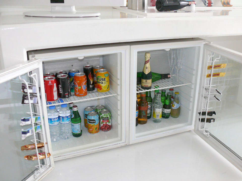 Minibar - viel Auswahl inkl. Snacks Hotel SU & Aqualand