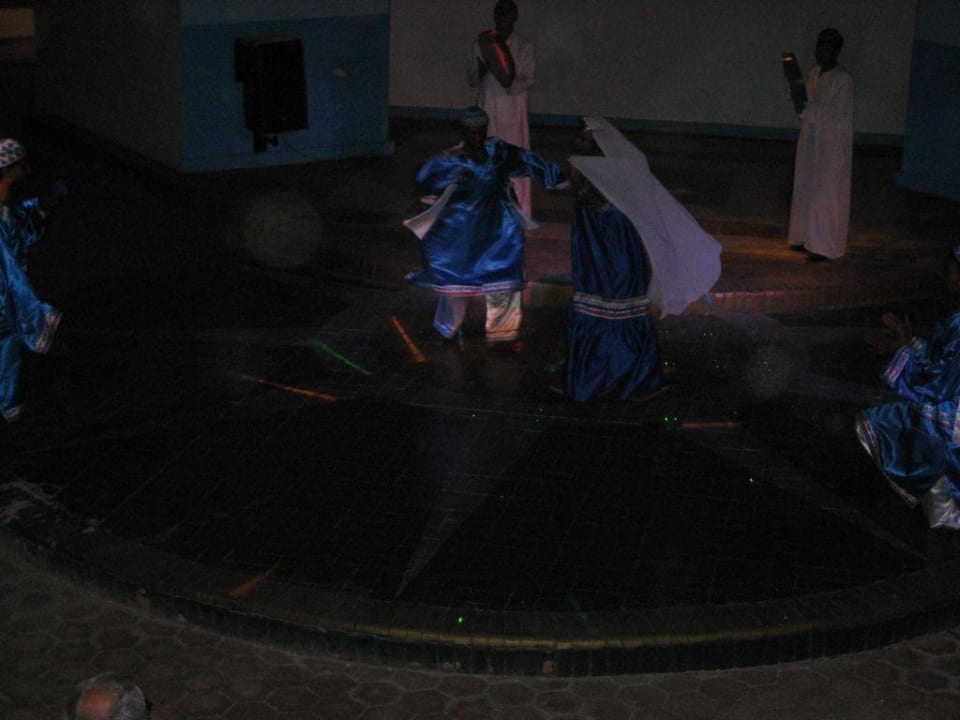 Schöner Abend Lotus Bay Beach Resort