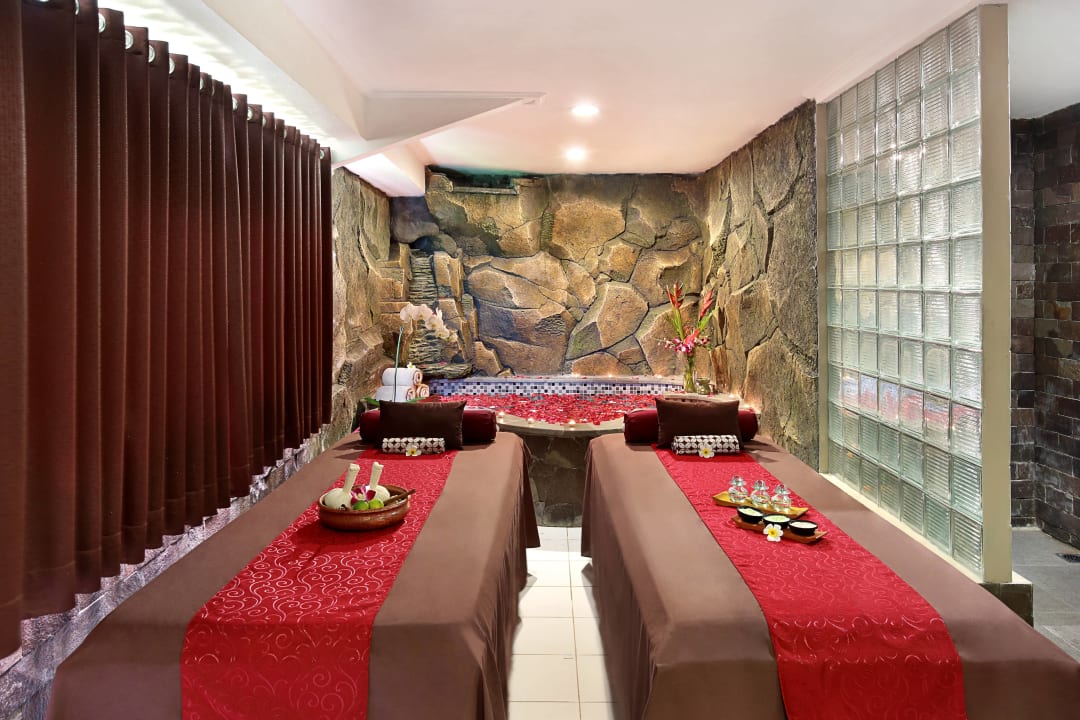 Lobby Swiss-Belhotel Segara Resort & Spa