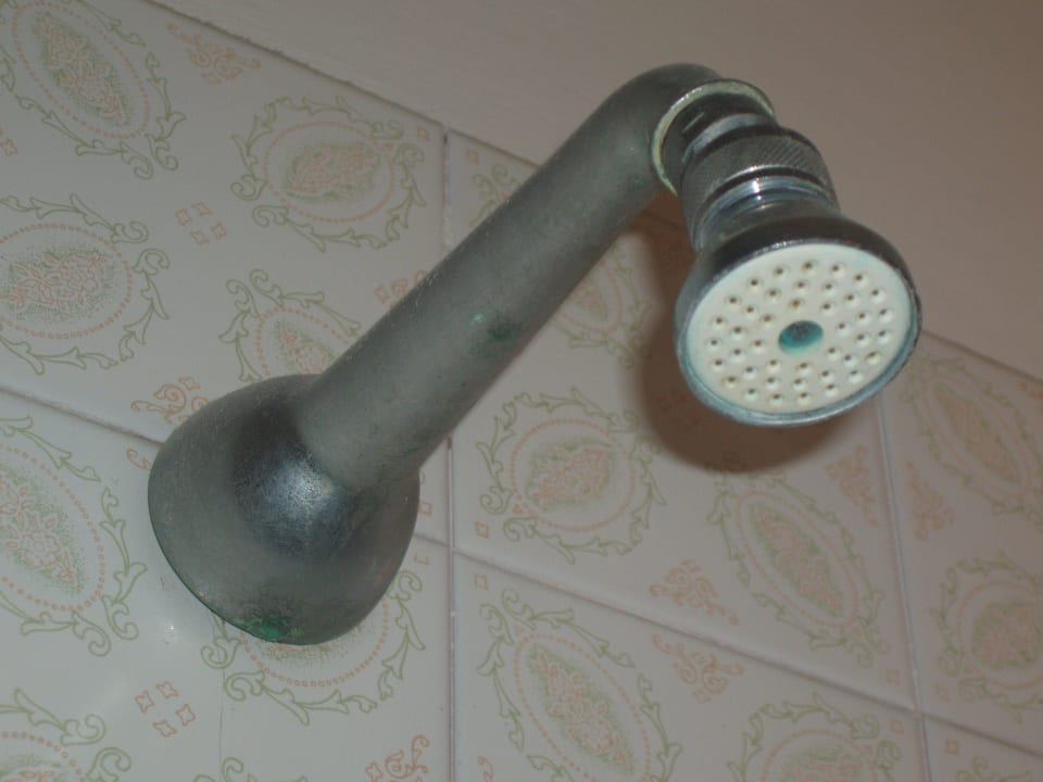 Dusche - Rost Hotel Artide