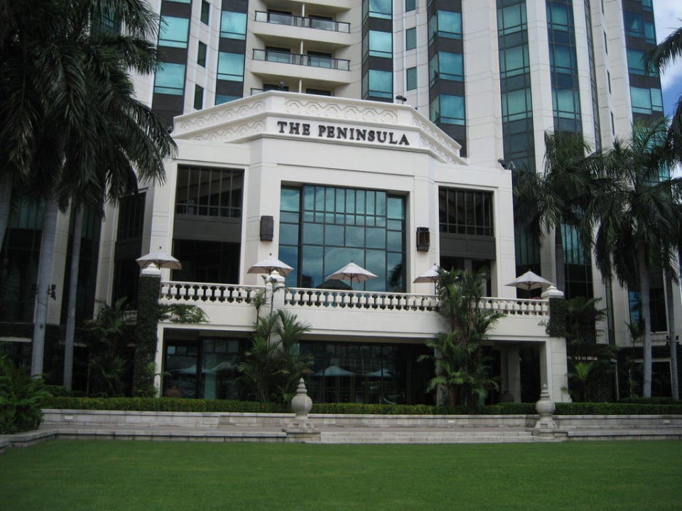 Aussenansicht Hotel The Peninsula Bangkok