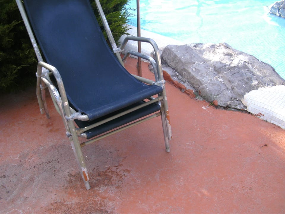 Farbe blättert ab Alcudia Garden Aparthotel