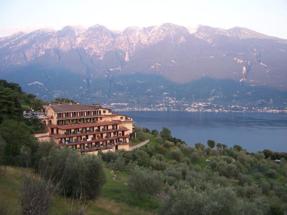 Hotel von außen Park Hotel Zanzanu