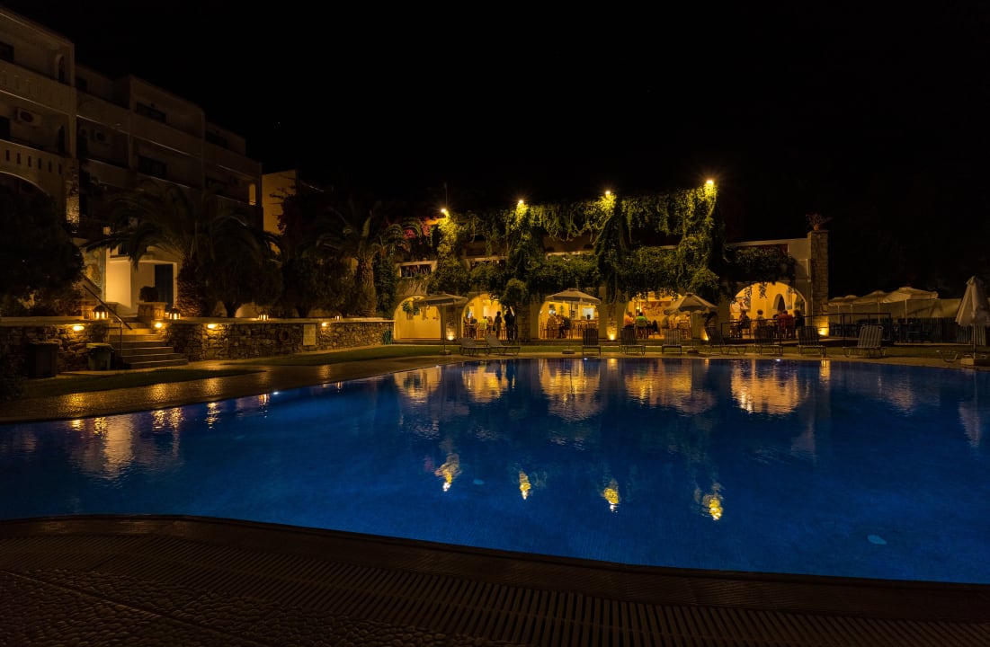 Pool Ekaterini Hotel