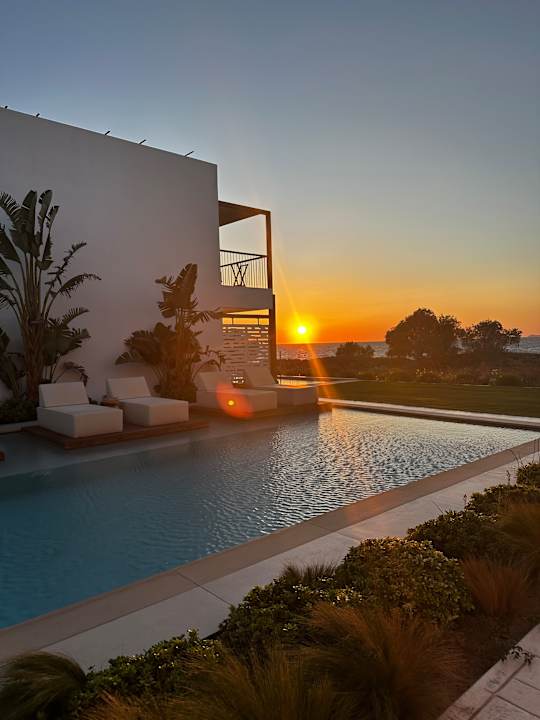 Pool Paralos Kyma Dunes