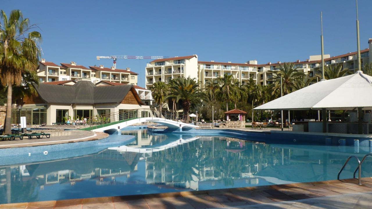 Hotel et piscine Arum Barut Collection