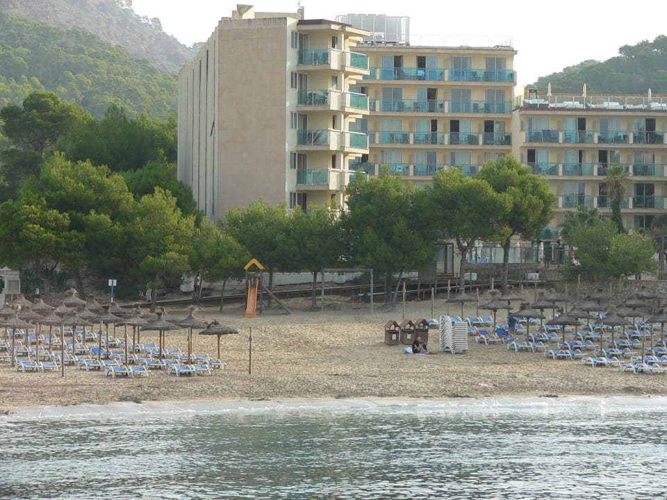 Right on the Beach Boutique Hotel H10 Blue Mar