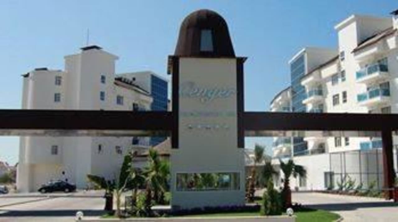 Eingang Cenger Beach Resort & Spa