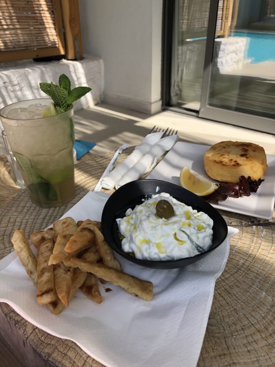 Gastro Paralos Lifestyle Beach