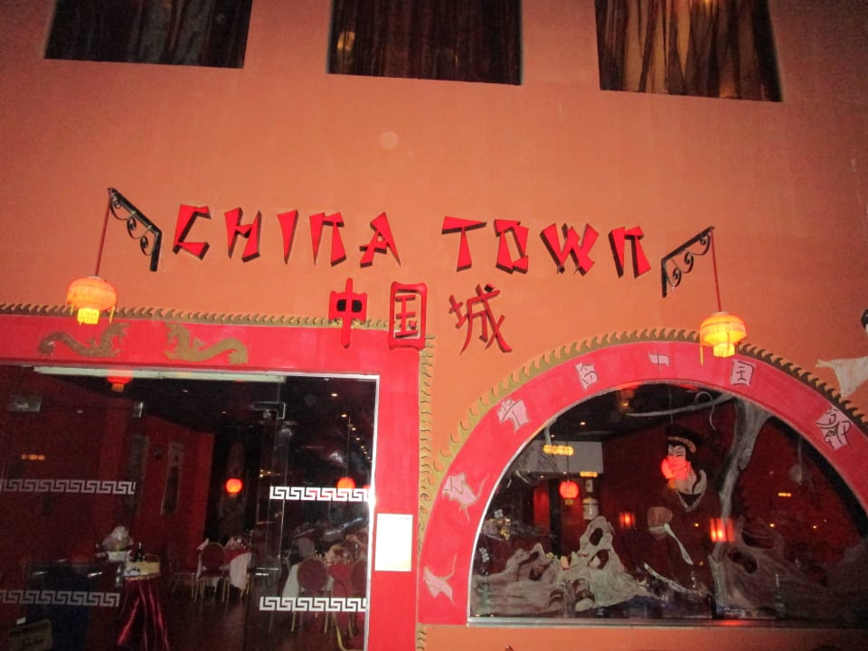 Chinese Titanic Beach Spa & Aqua Park
