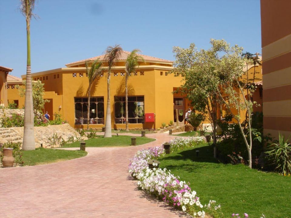 Hauptrestaurant Sea Garden Resort Charmillion Gardens Aquapark