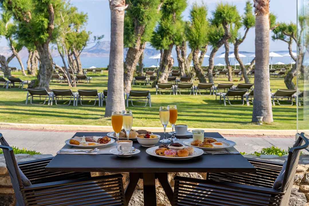 Gastro Neptune Luxury Resort