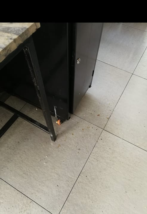 Zimmer Crystals Beach Resort Belle Mare, a member of Radisson Individuals