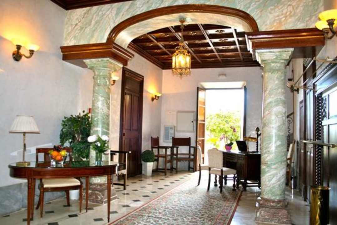 Hotellobby Luxury Hotel & Spa Es Jardi