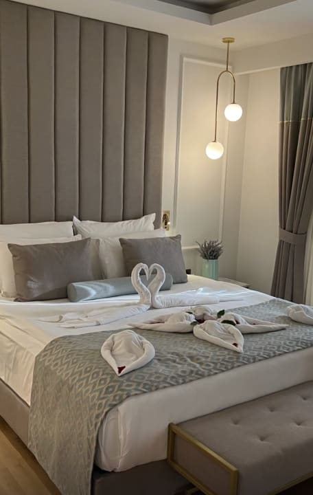 Zimmer Miramare Queen Hotel