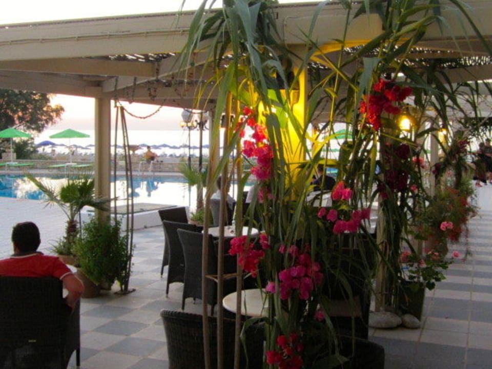 Hotelterrasse  Golden Beach Rethymnon