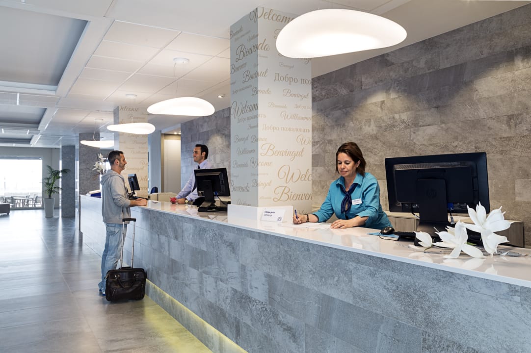 Lobby Hotel Best Sabinal