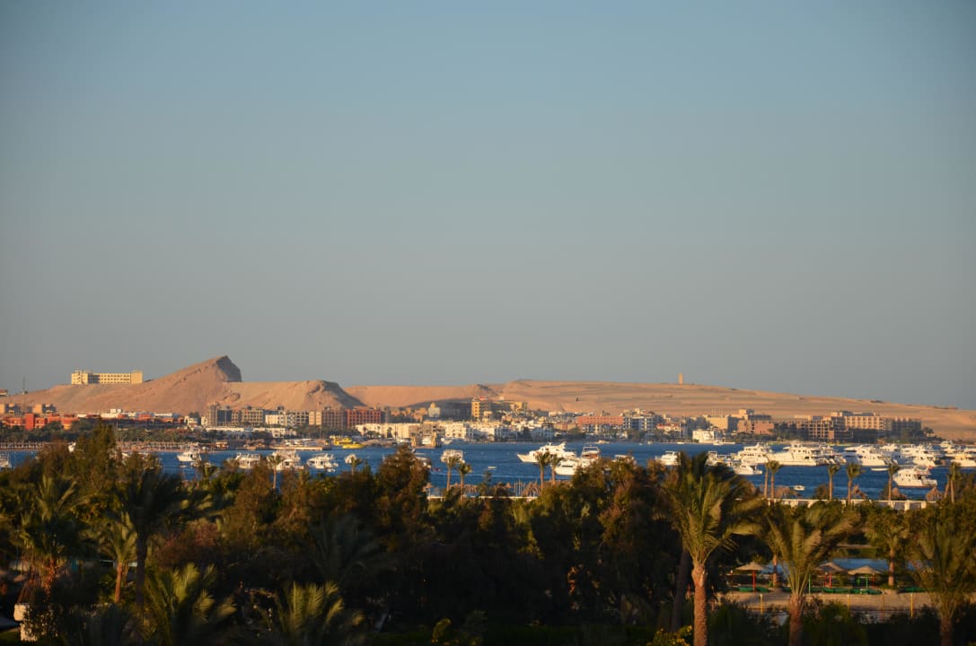 Blick auf Hurghada Steigenberger ALDAU Beach Hotel