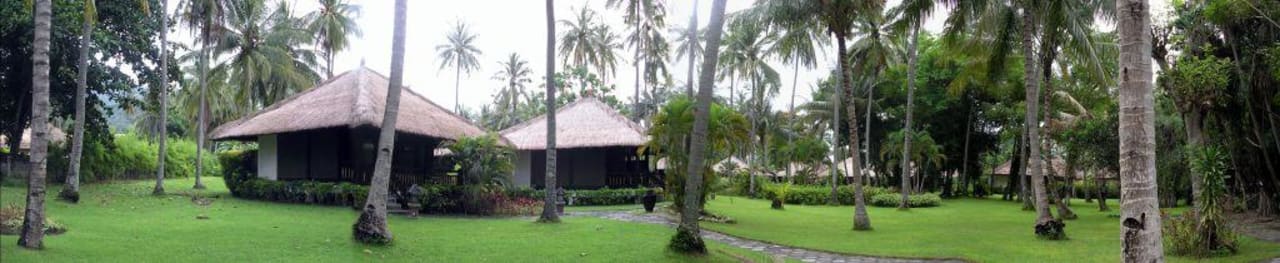 Anlage mit Bungalow Kila Senggigi Beach Lombok