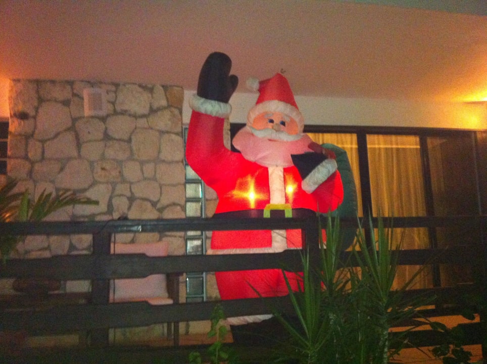 Weihnachtsmann im Oktober ? Hotel Viva Dominicus Palace by Wyndham-All Inclusive Resort