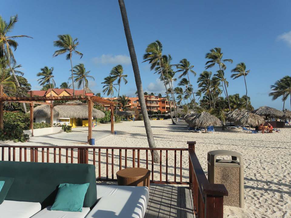 Strandlounge Punta Cana Princess All Suites Resort & Spa