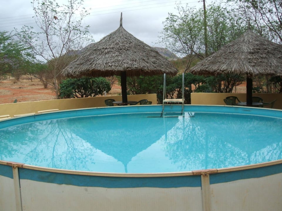 Mini swimming pool Red Elephant Safari Lodge