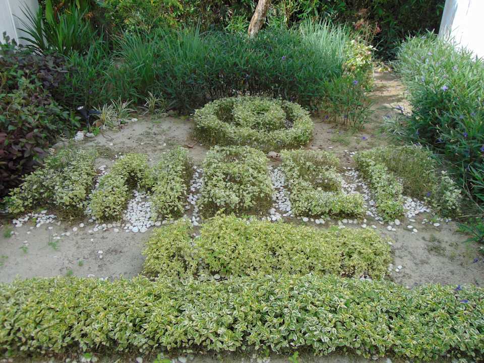 Gartenanlage Amber Lombok Beach Resort