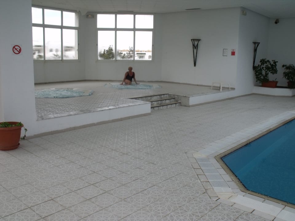 Hallenbad Hotel El Mouradi Mahdia