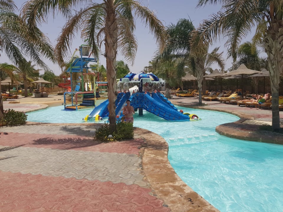 Pool Three Corners Sea Beach Resort